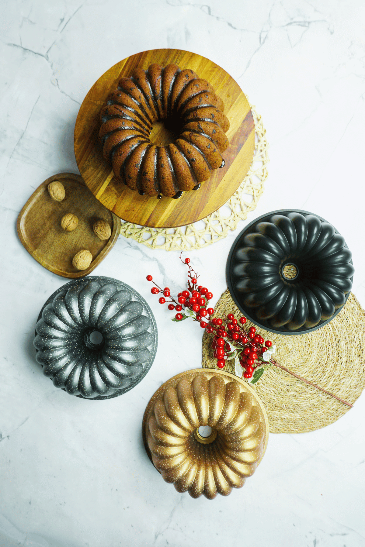 Leona Döküm Kek Kalıbı 25cm Siyah