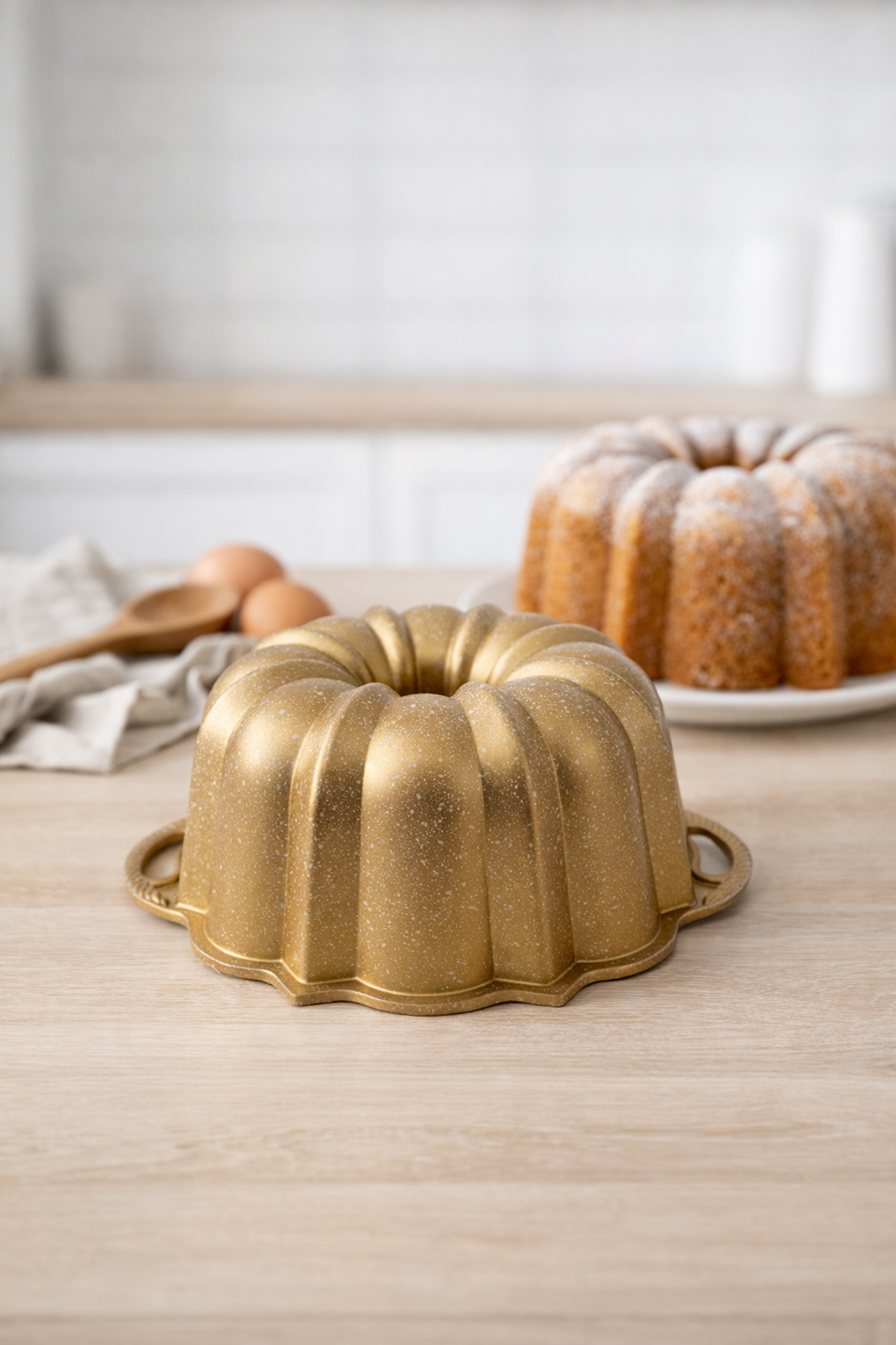 Mira Döküm Kek Kalıbı 26cm Gold