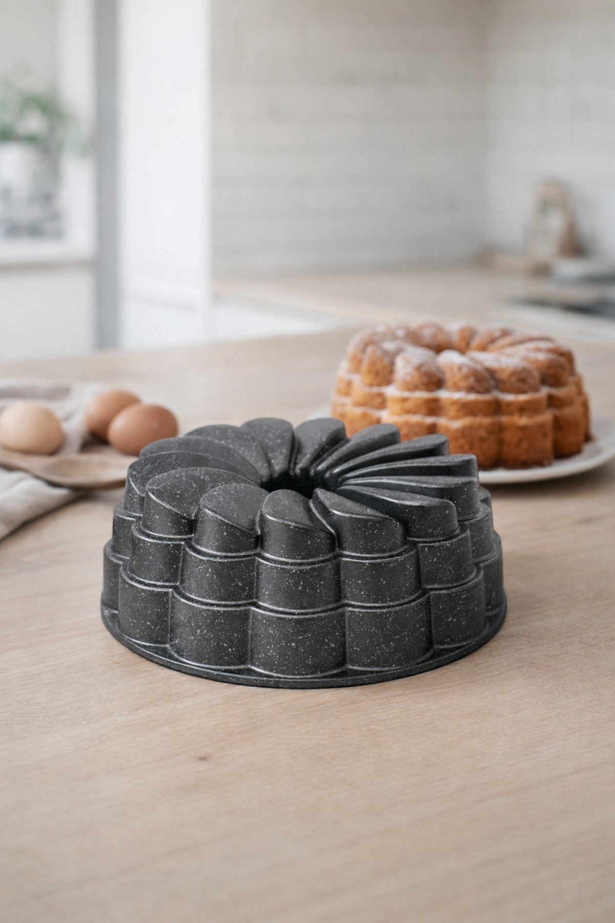 Flora Döküm Kek Kalıbı 26cm Antrasit