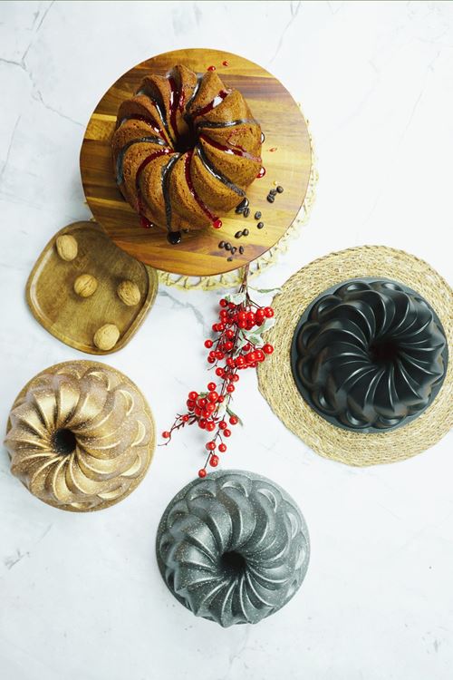 Class Döküm Kek Kalıbı 25cm Siyah