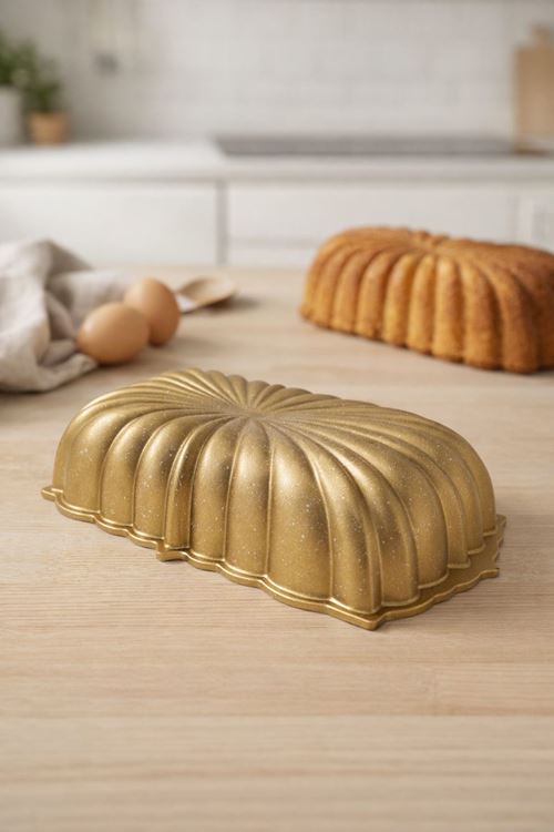 Leona Baton Döküm Kek Kalıbı 30cm Gold